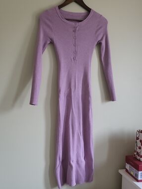 Dazy Ribbed Maxi Knit Dress In Lilac